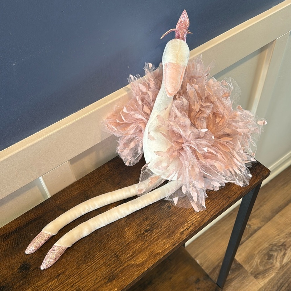 FAO Schwarz Toy Plush Petit Bon Swan 12” Plush Toy Rose Pink TuTu Shiny Crown